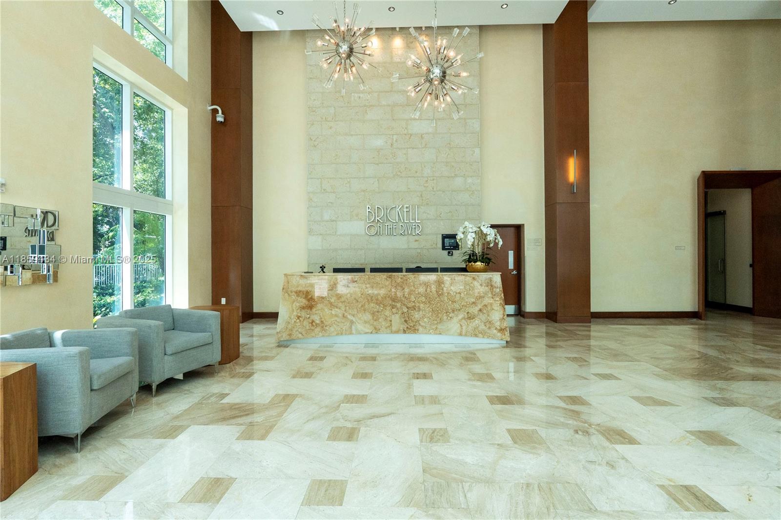 BRICKELL ON THE RIVER N T - Residential