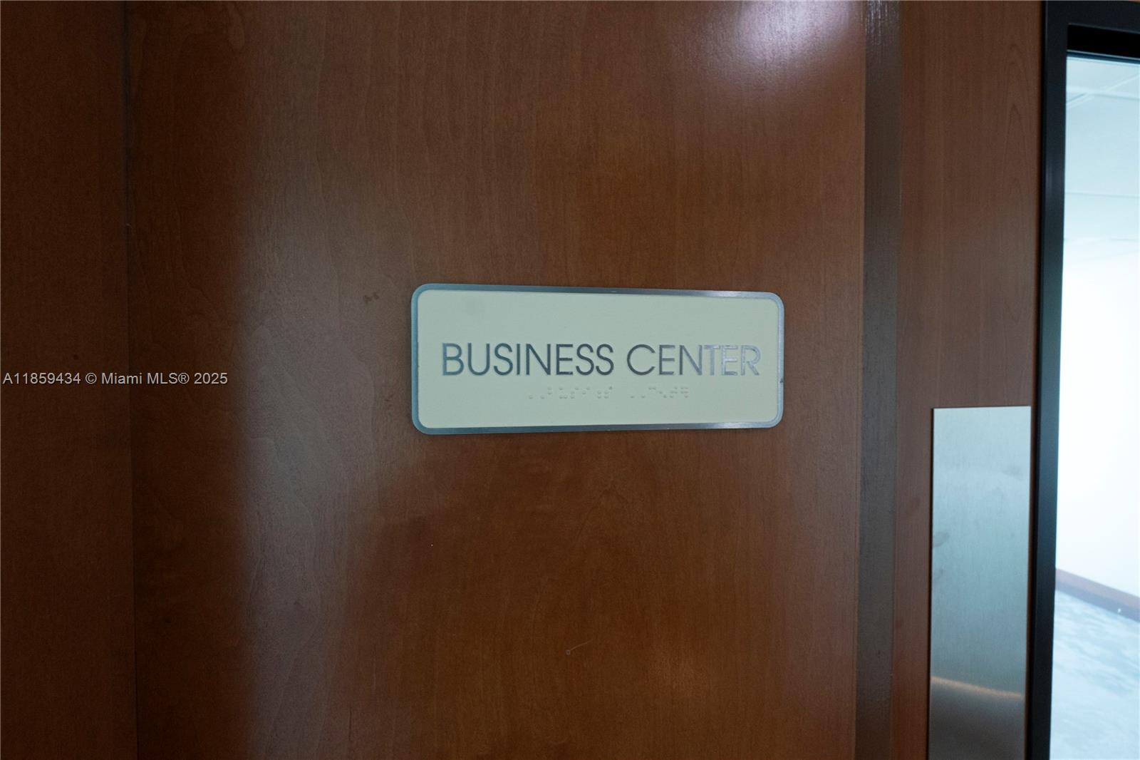 BRICKELL ON THE RIVER N T - Residential