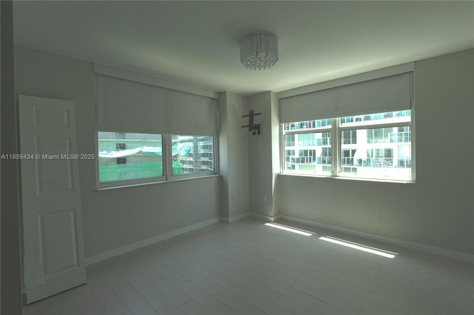 BRICKELL ON THE RIVER N T - Residential