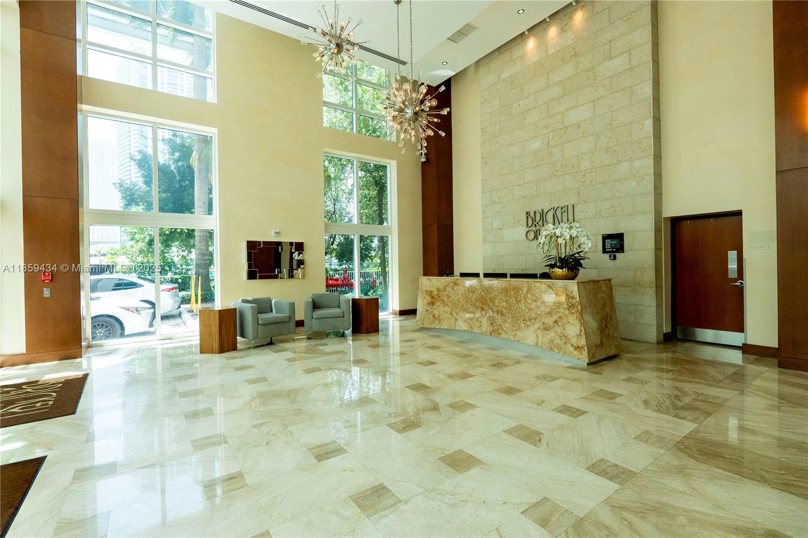 BRICKELL ON THE RIVER N T - Residential