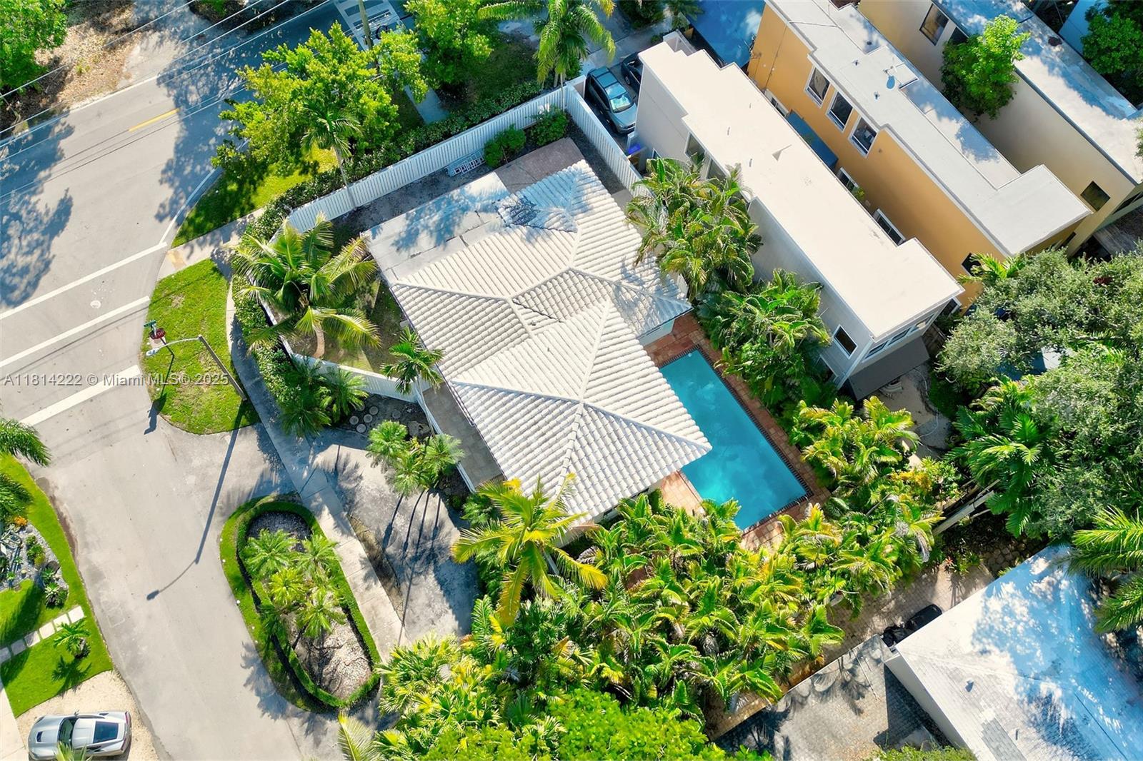 Rental Property at 2200 Overbrook St, Miami, Broward County, Florida - Bedrooms: 3 
Bathrooms: 2  - $8,000 MO.