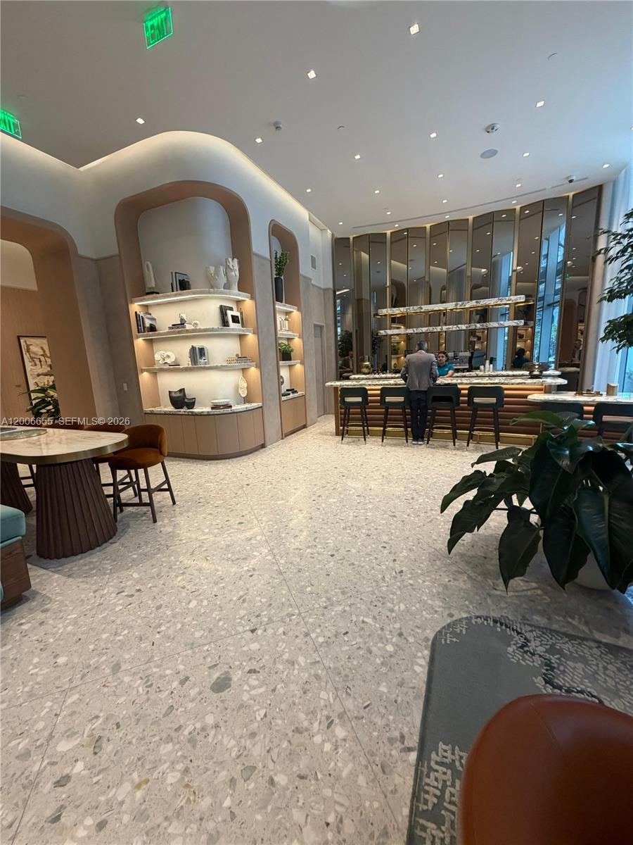77 SE 5 Street 1904