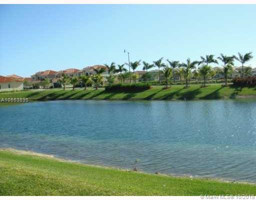 VILLAS AT CARMEL - Residential