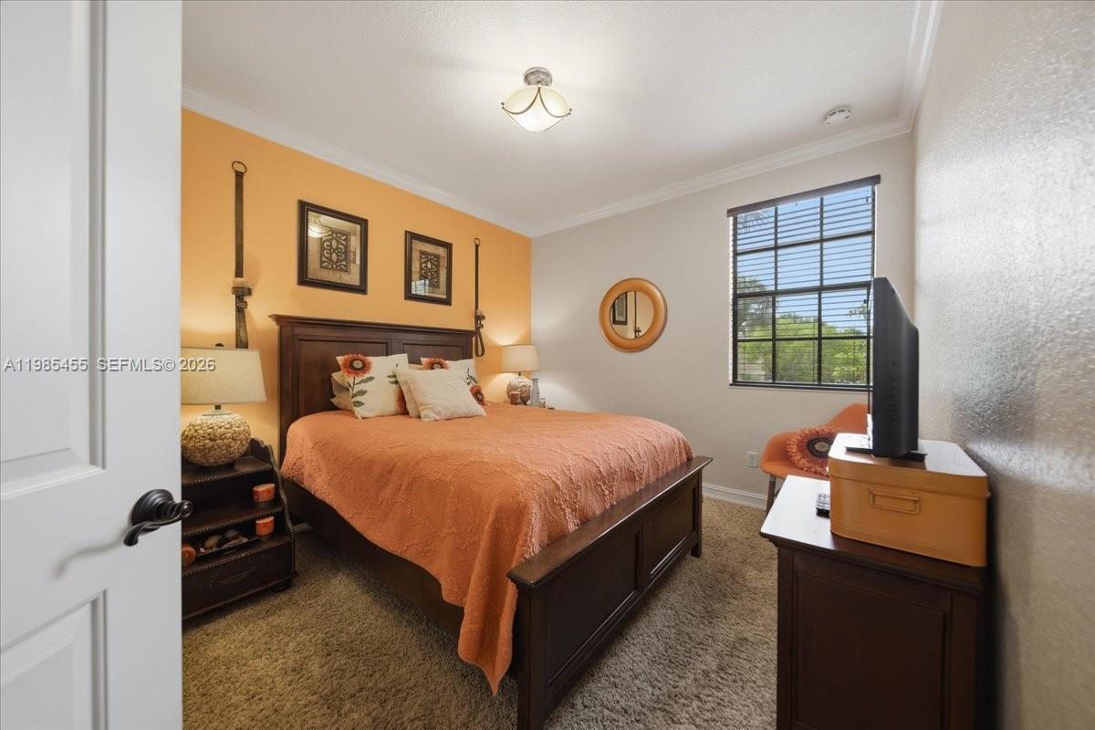 SUNBURST PROPERTIES DEVEL - Residential