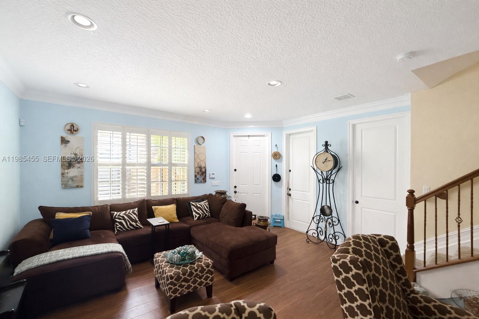 View photos, virtual tours, details... 110 E Riverwalk Cir E