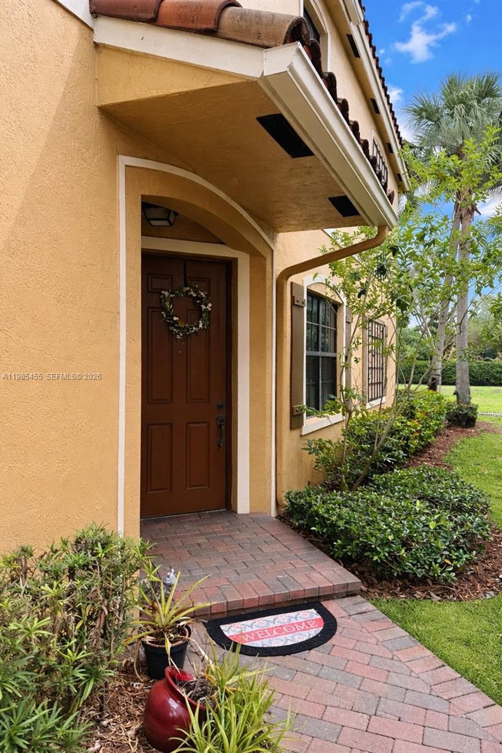 Photo of 110 E Riverwalk Cir E, Plantation, FL 33325 (MLS # A11985455)