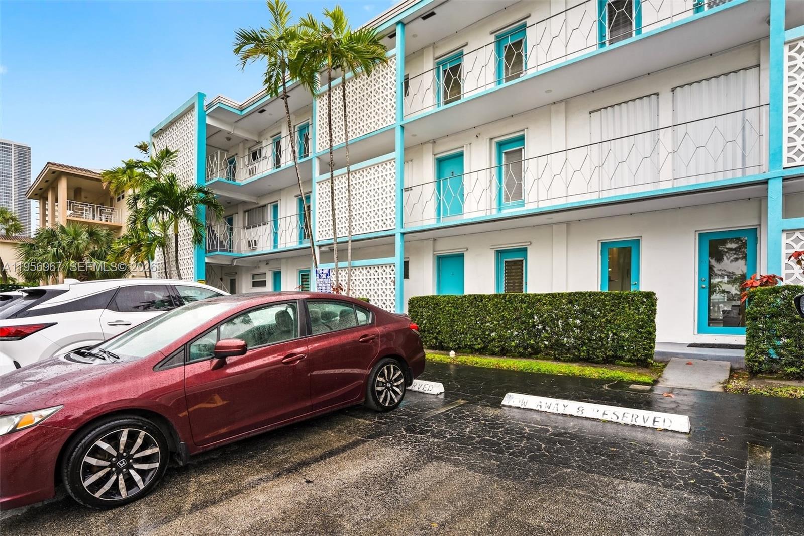 ISLANDER CO-OP - Residential