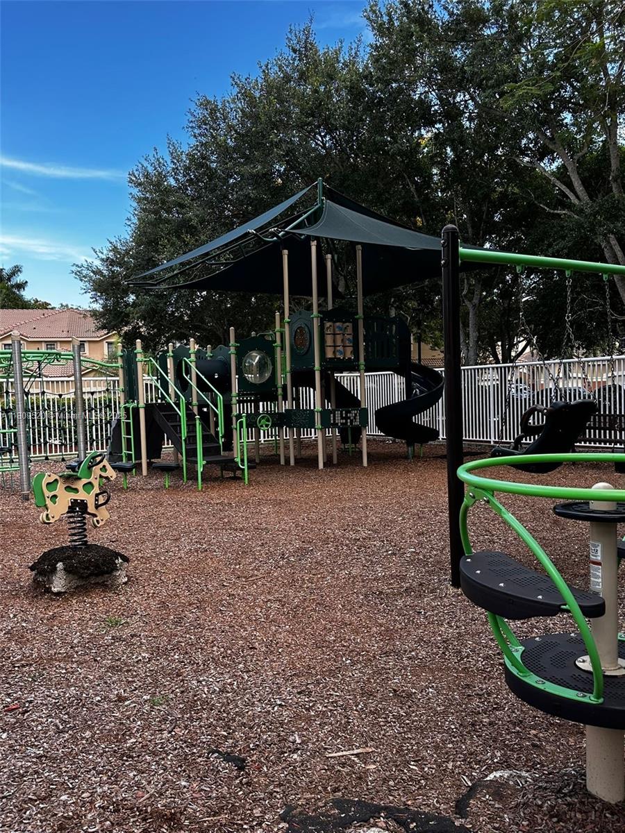 Courtyard at the Grove - Residential Lease