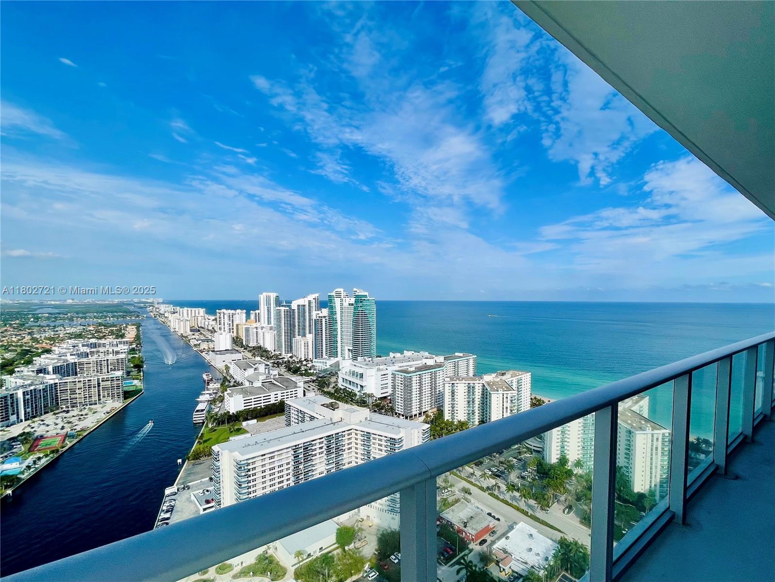 4010 S Ocean Dr 3802, Hollywood, Broward County, Florida - 2 Bedrooms  
2 Bathrooms - 