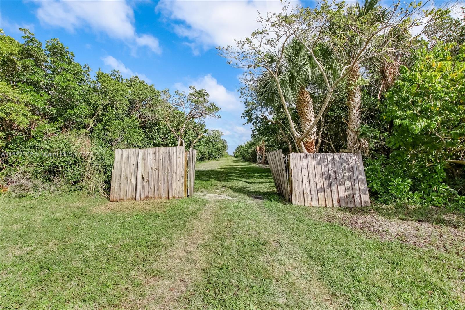 HANSON GRANT LOT 01 (SEWA - Land