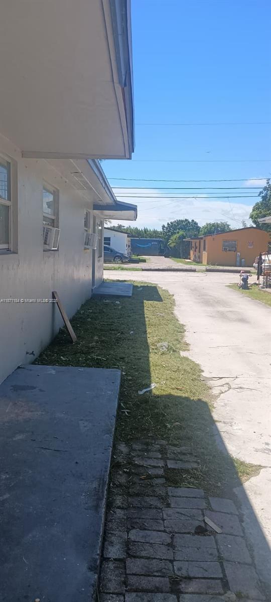 MCCLURE MANORS - Residential Income