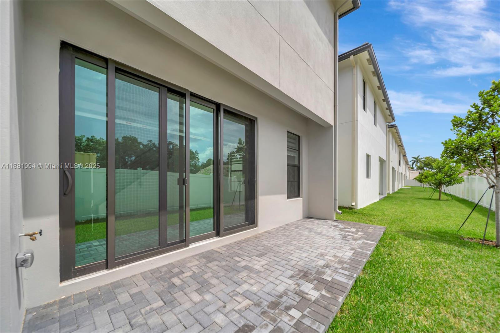 MARINA LANDINGS - Residential Lease