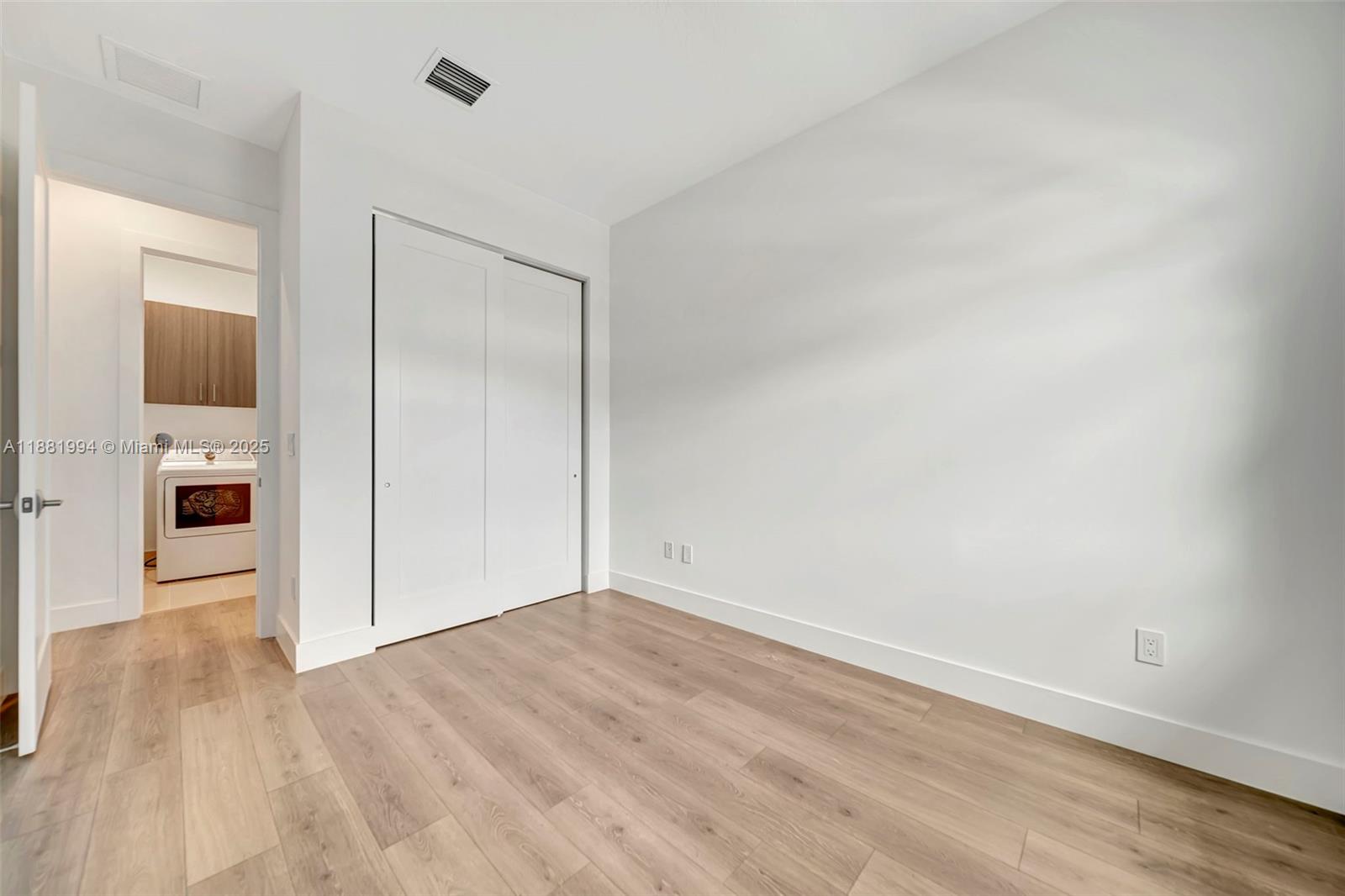 MARINA LANDINGS - Residential Lease