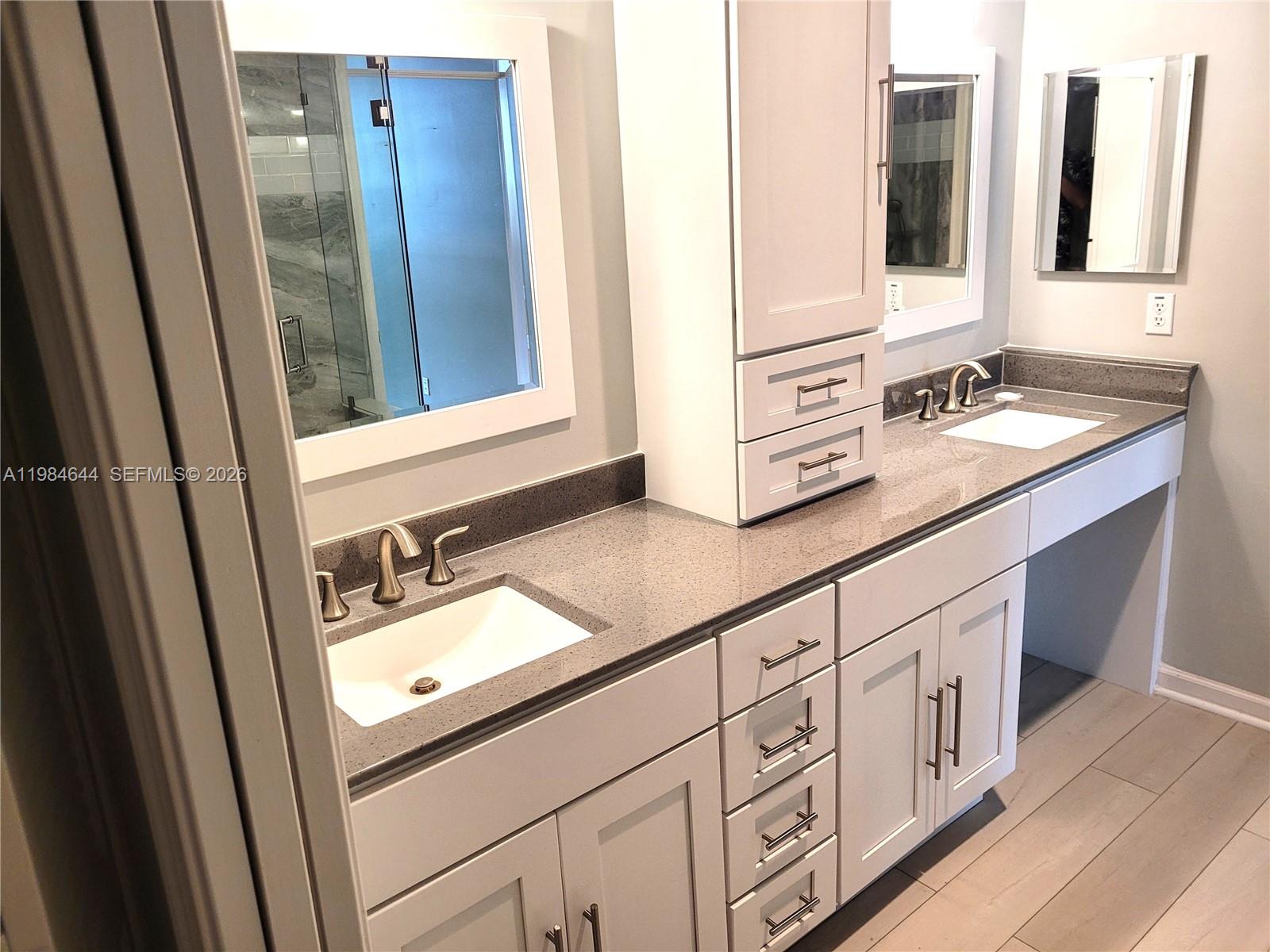 LAND SECTION 8 - Residential