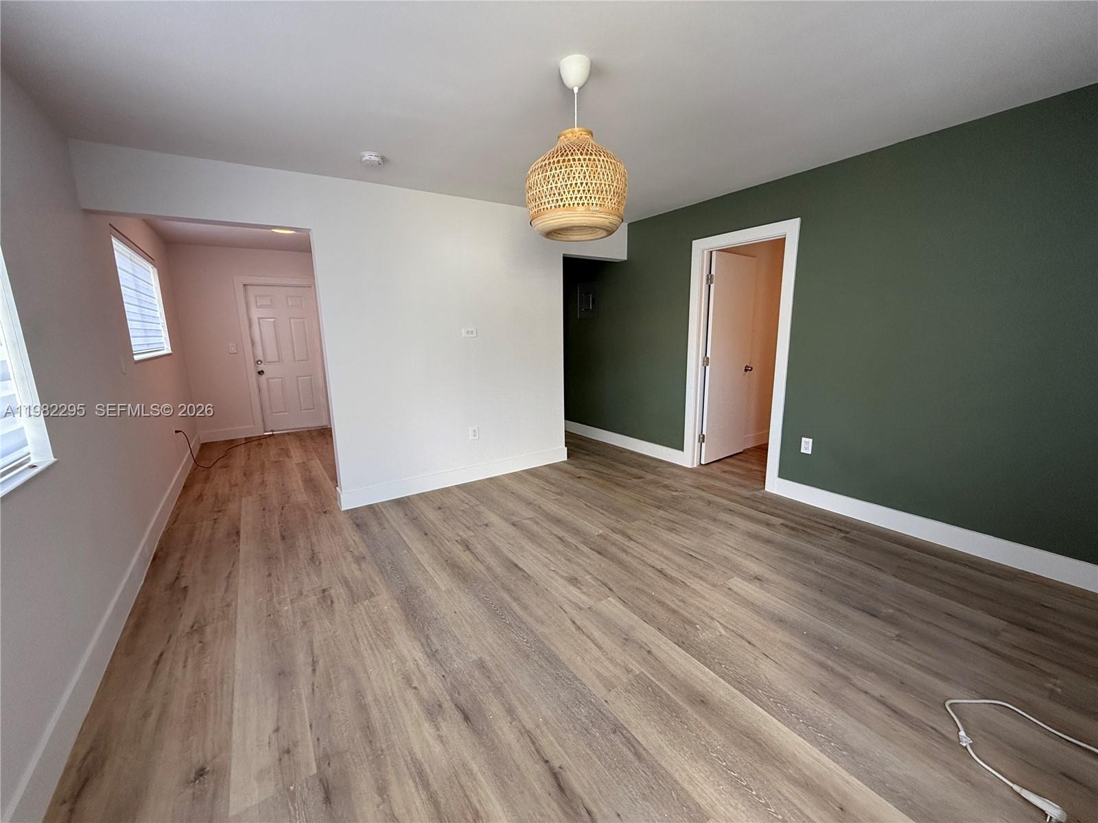 BISCAYNE SHORES CORR PLAT - Residential Lease