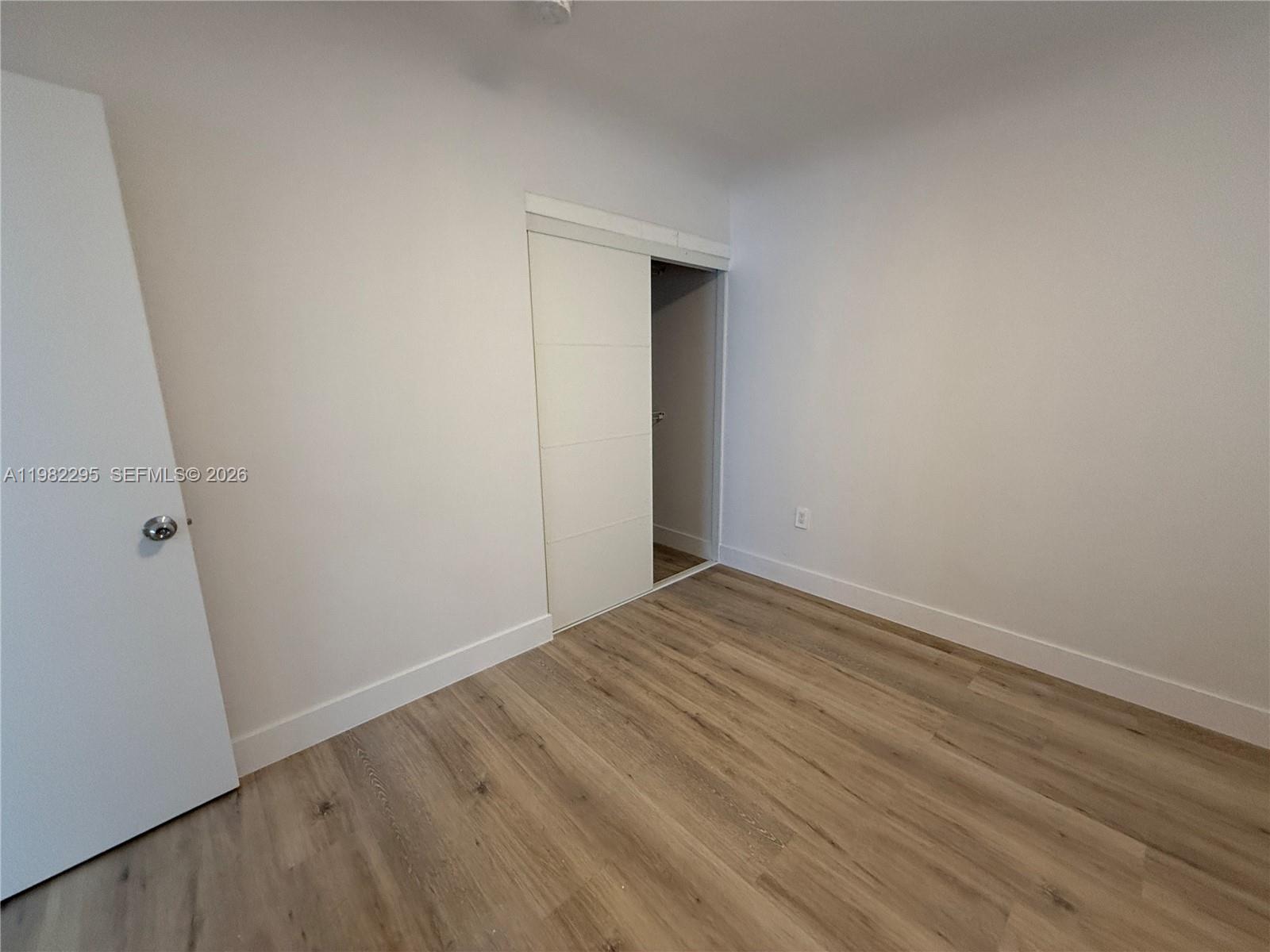 BISCAYNE SHORES CORR PLAT - Residential Lease