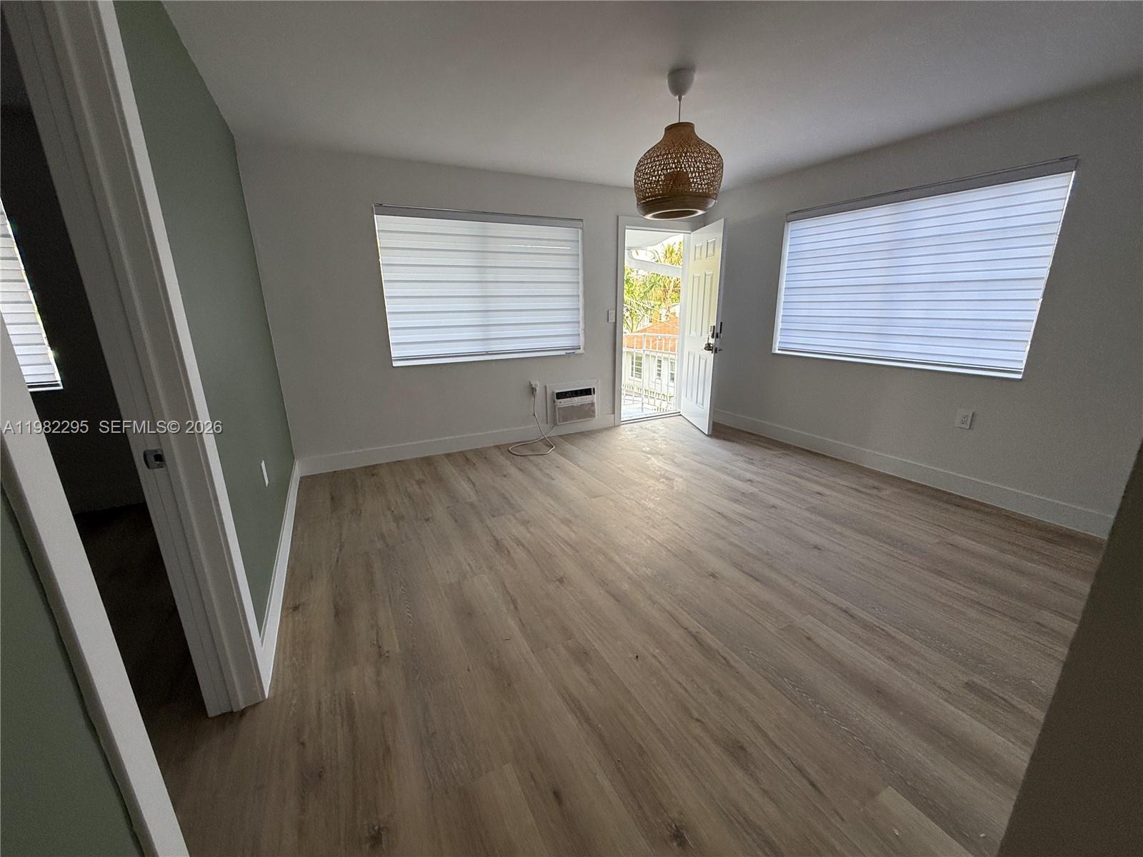 BISCAYNE SHORES CORR PLAT - Residential Lease