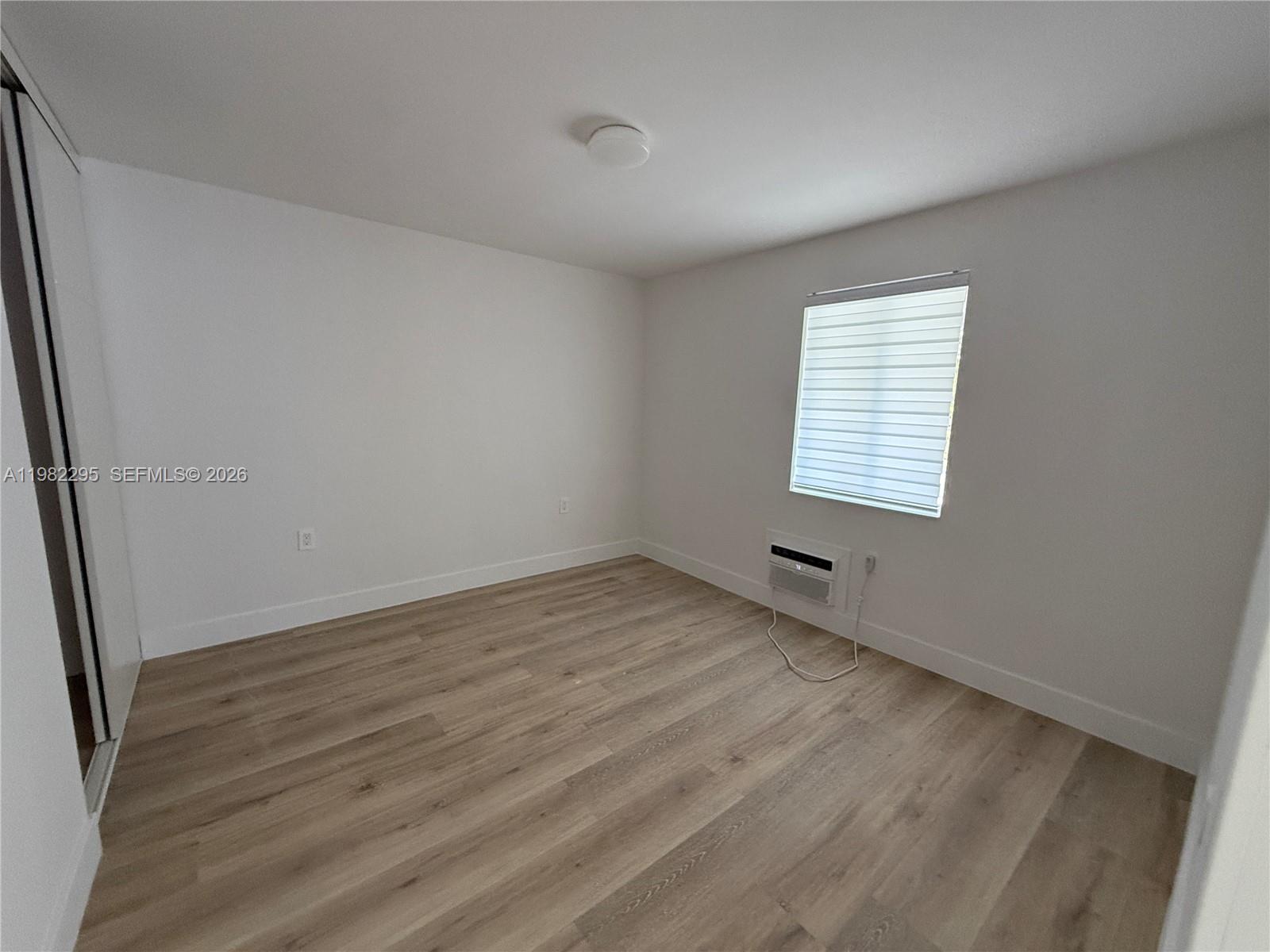 BISCAYNE SHORES CORR PLAT - Residential Lease