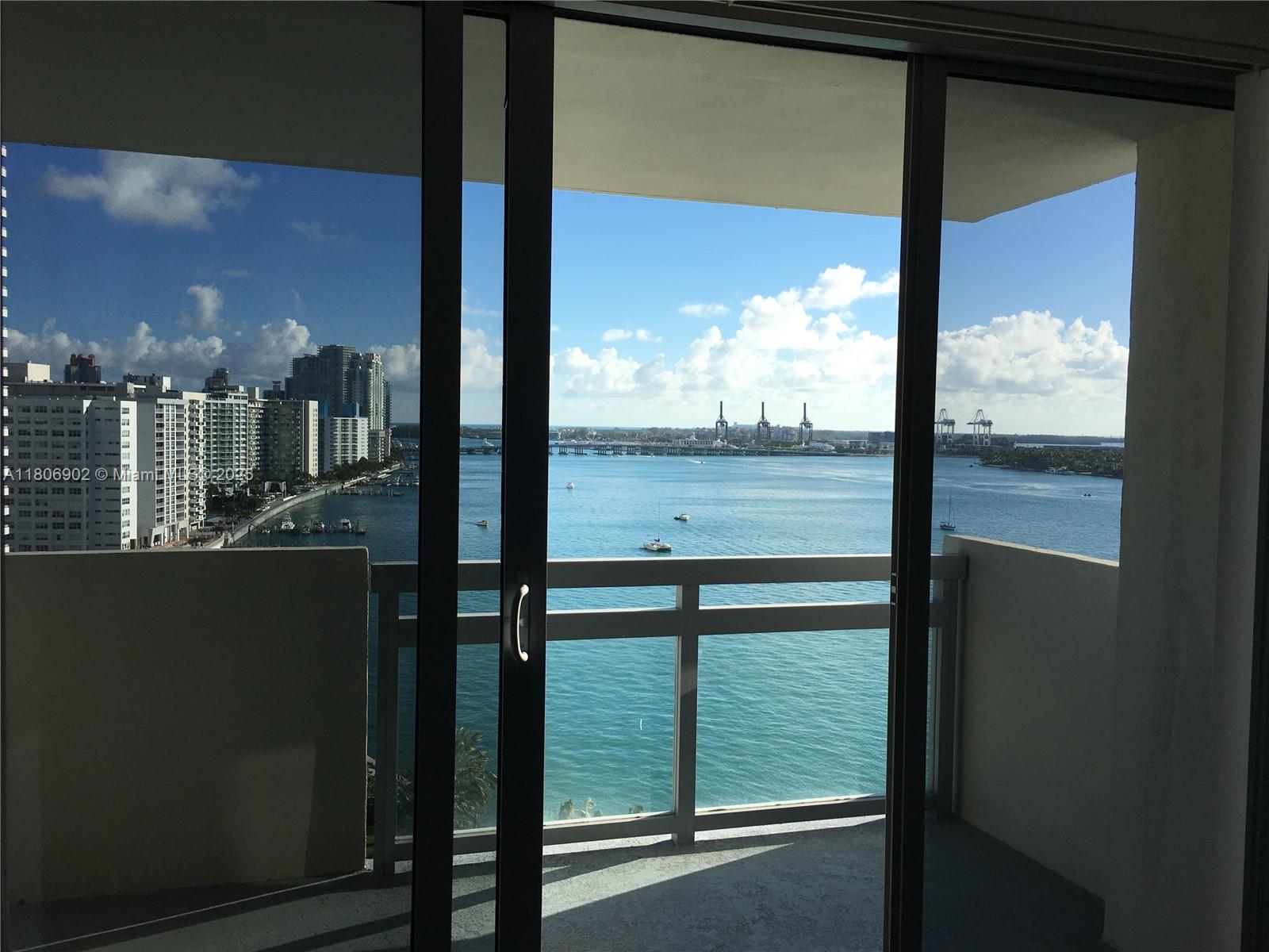 FLAMINGO SOUTH BEACH I CO - Residential