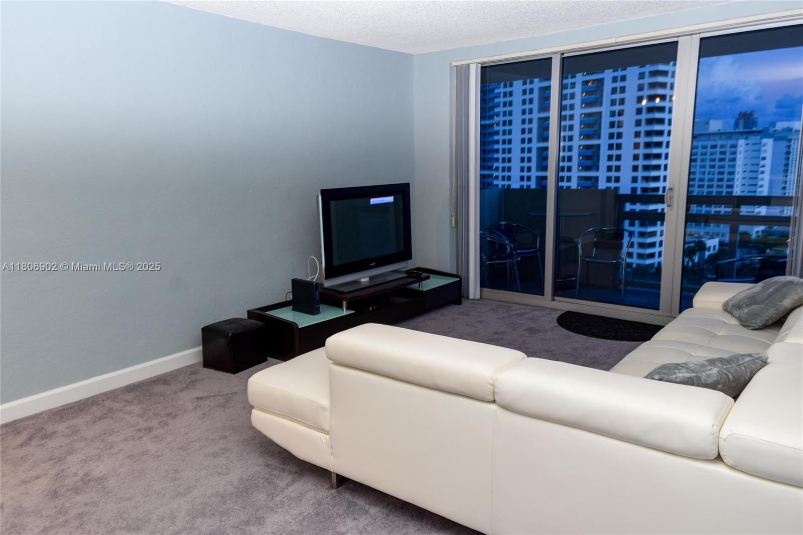 FLAMINGO SOUTH BEACH I CO - Residential