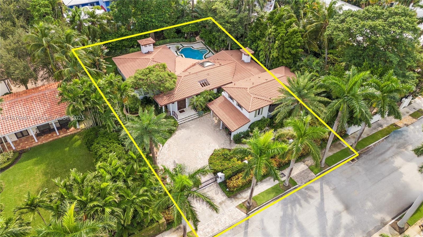 Property for Sale at 2616 Acacia Court, Fort Lauderdale, Broward County, Florida - Bedrooms: 3 
Bathrooms: 4  - $3,745,000