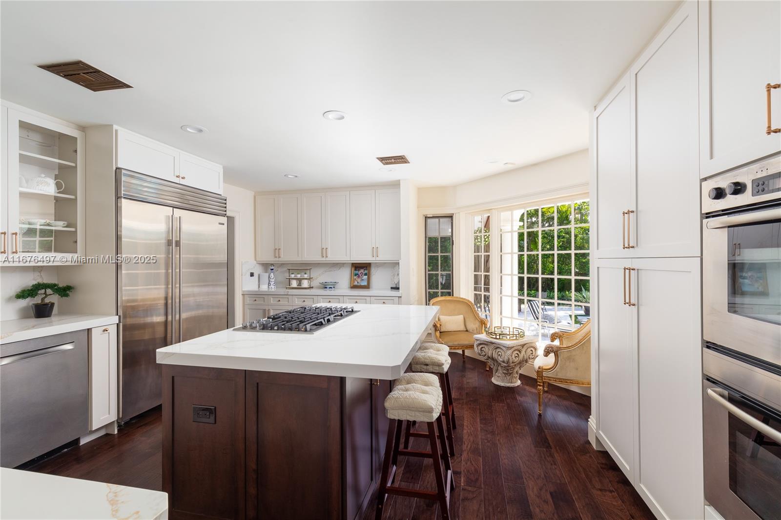 IDLEWYLD 1-19 B - Residential