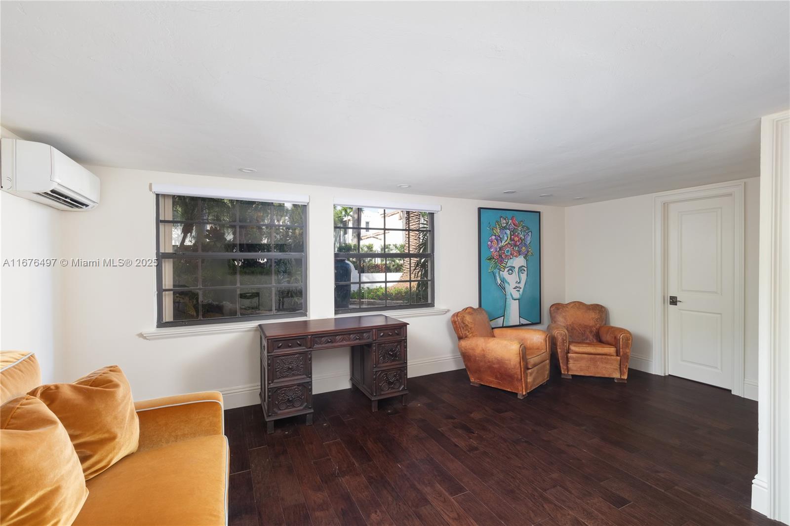 IDLEWYLD 1-19 B - Residential