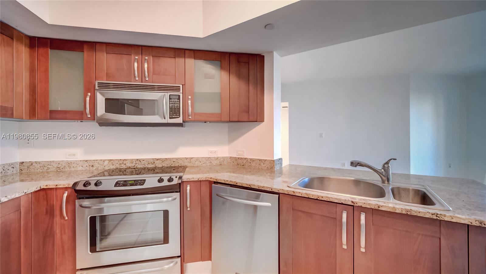 TURNBERRY VILLAGE - Residential