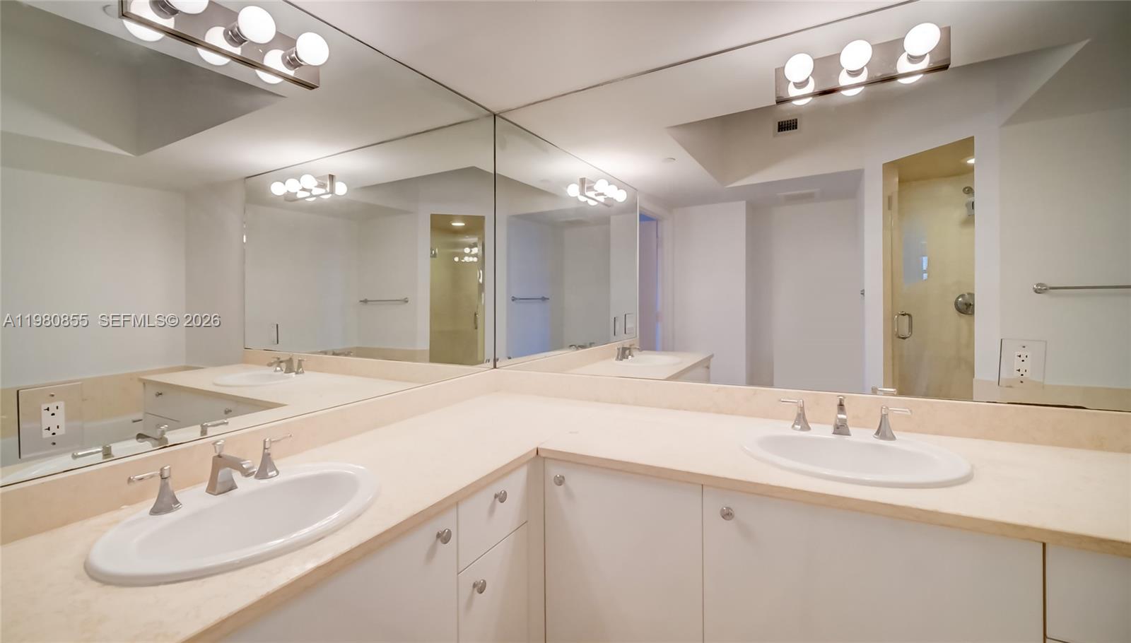 TURNBERRY VILLAGE - Residential