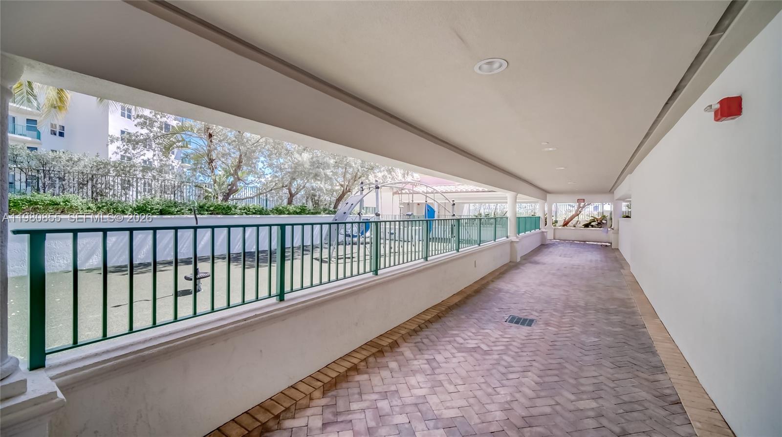 TURNBERRY VILLAGE - Residential