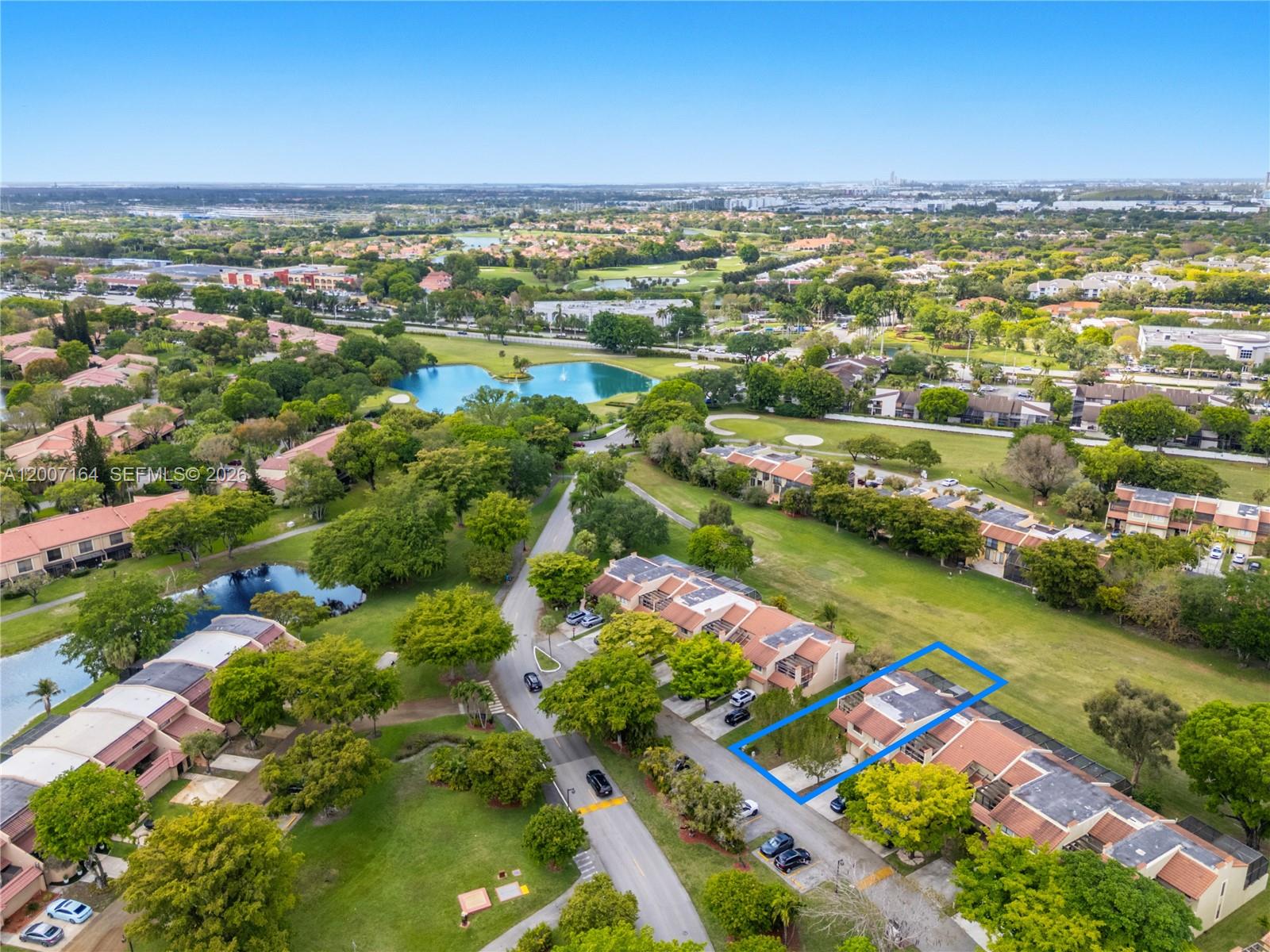 COSTA DEL SOL CONDO I - Residential