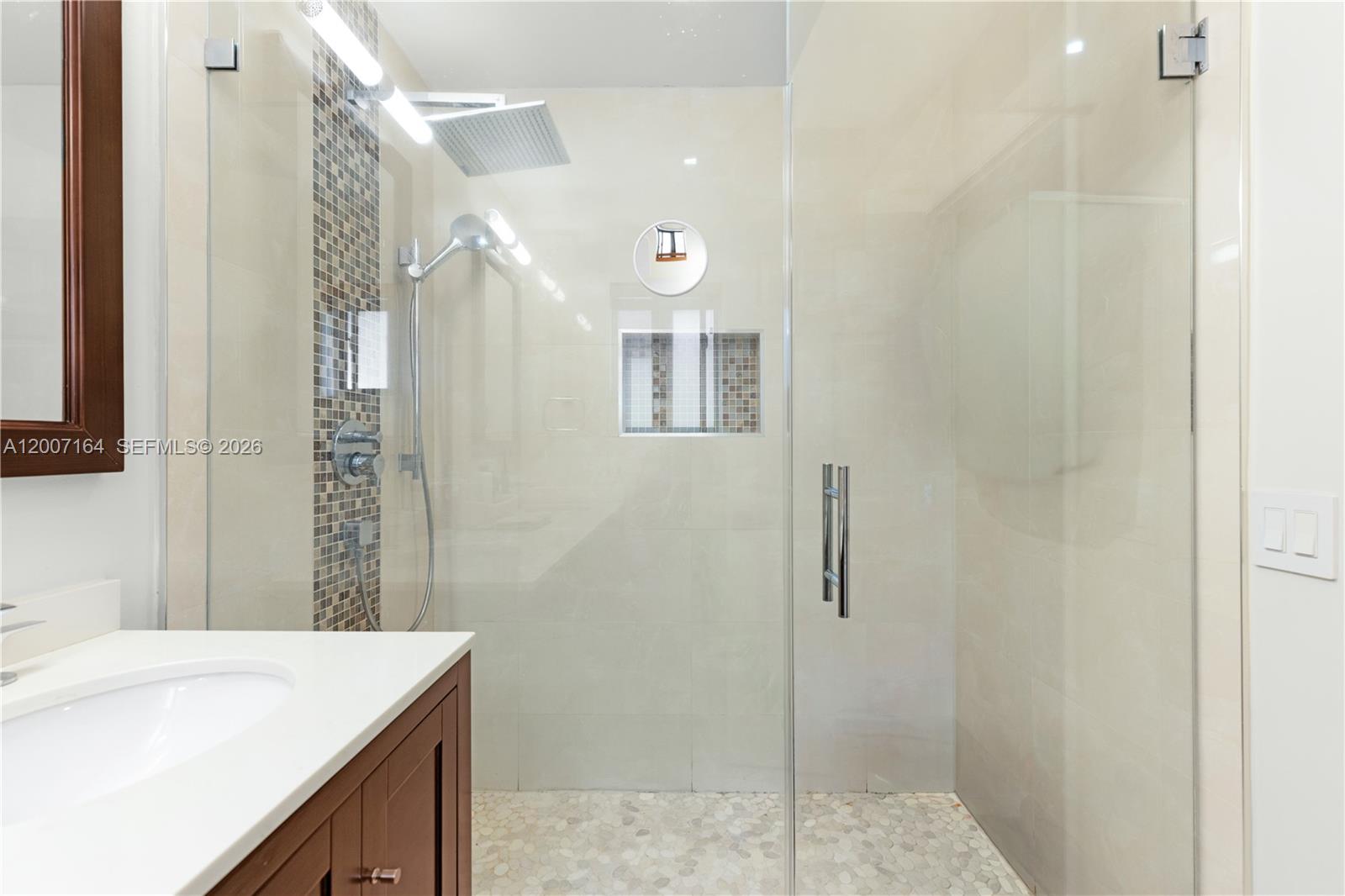 COSTA DEL SOL CONDO I - Residential