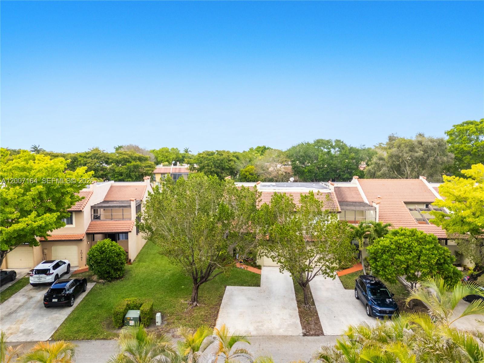 COSTA DEL SOL CONDO I - Residential