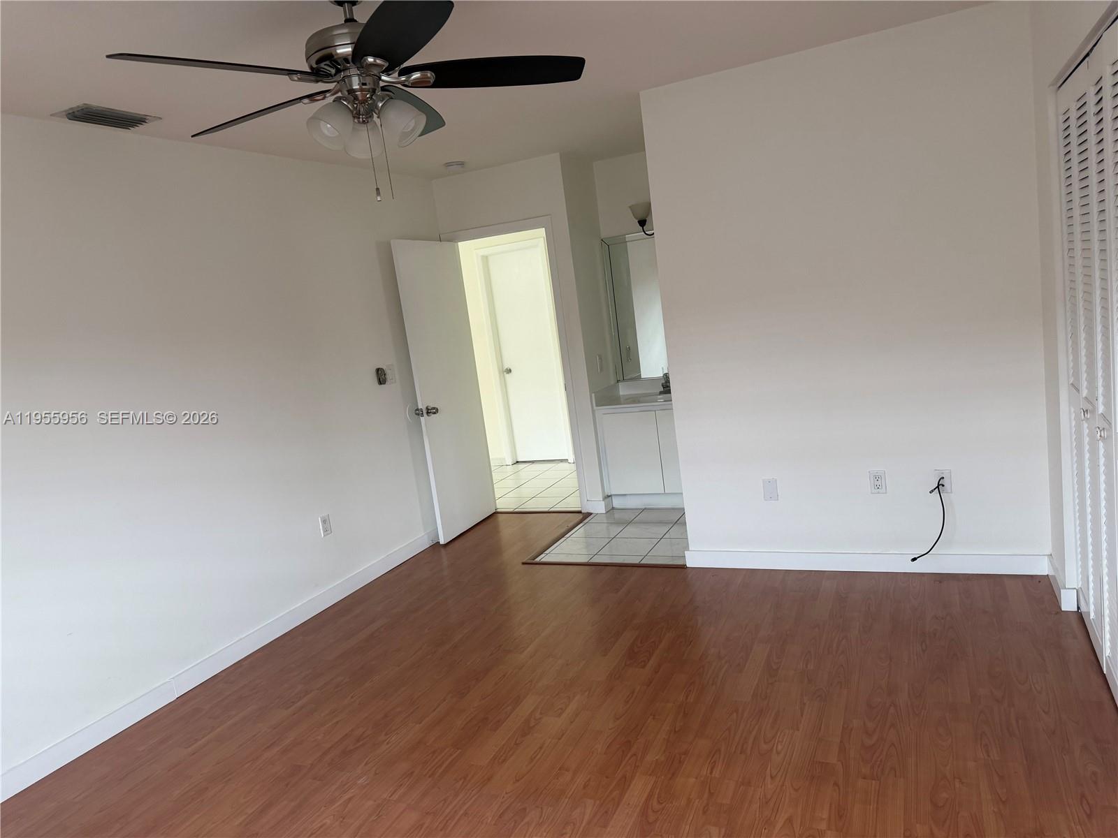 SILVER GARDENS VILLAS CON - Residential