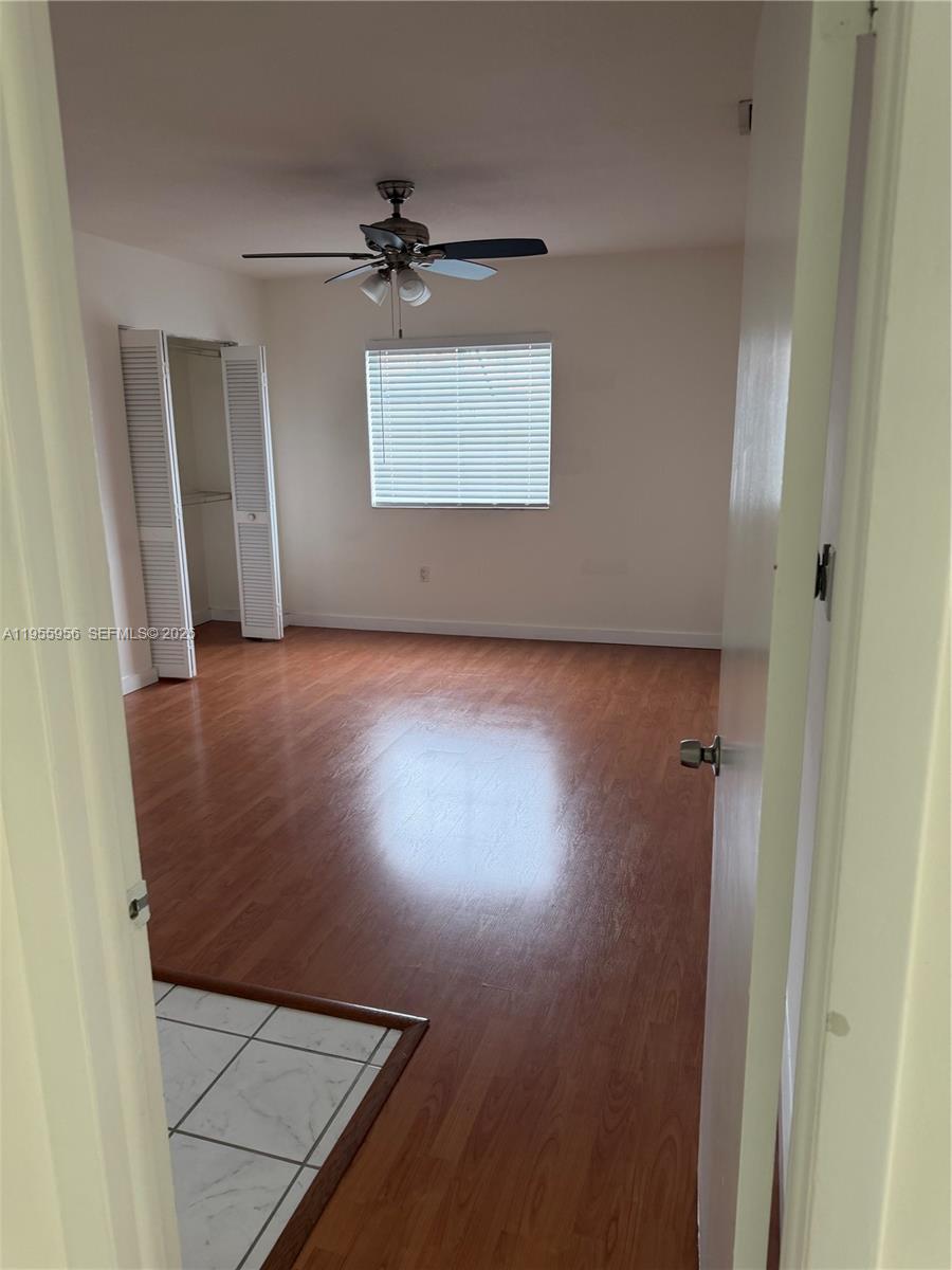SILVER GARDENS VILLAS CON - Residential