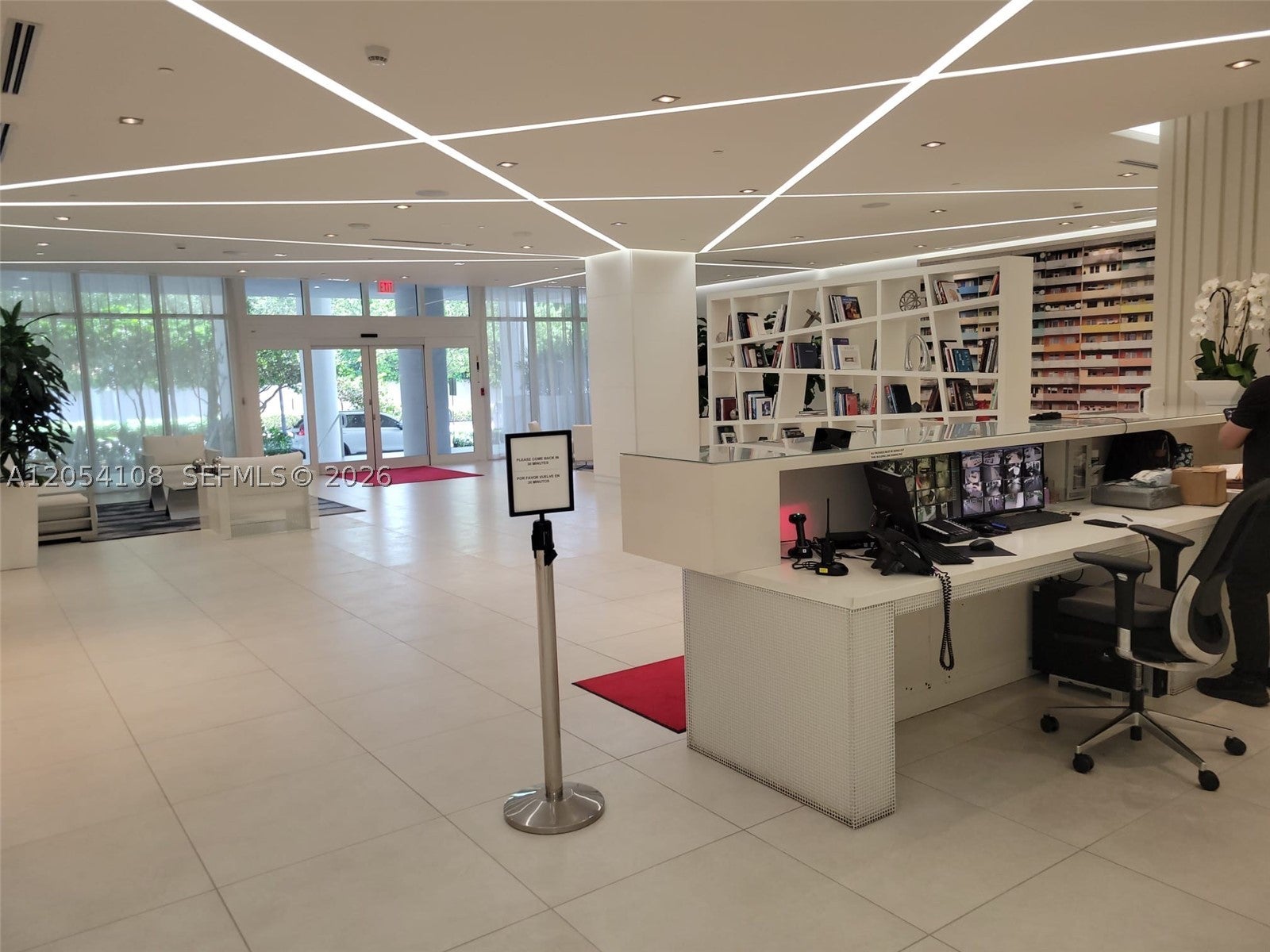 4250 Biscayne Blvd 806