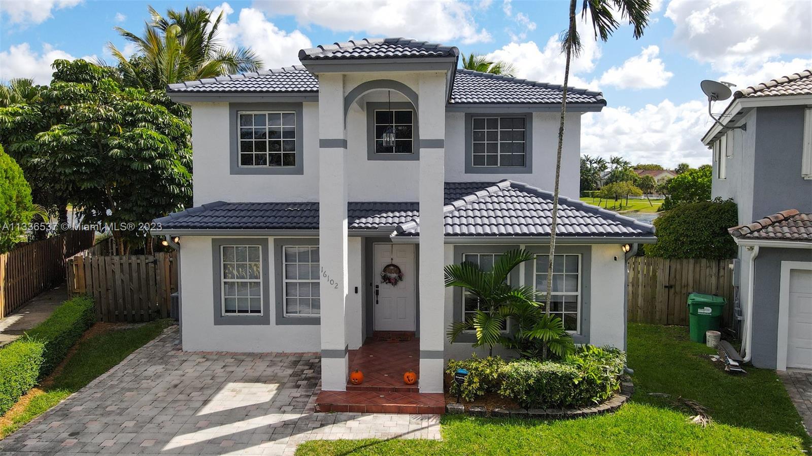 CHRISTINA AT THE HAMMOCKS - Residential