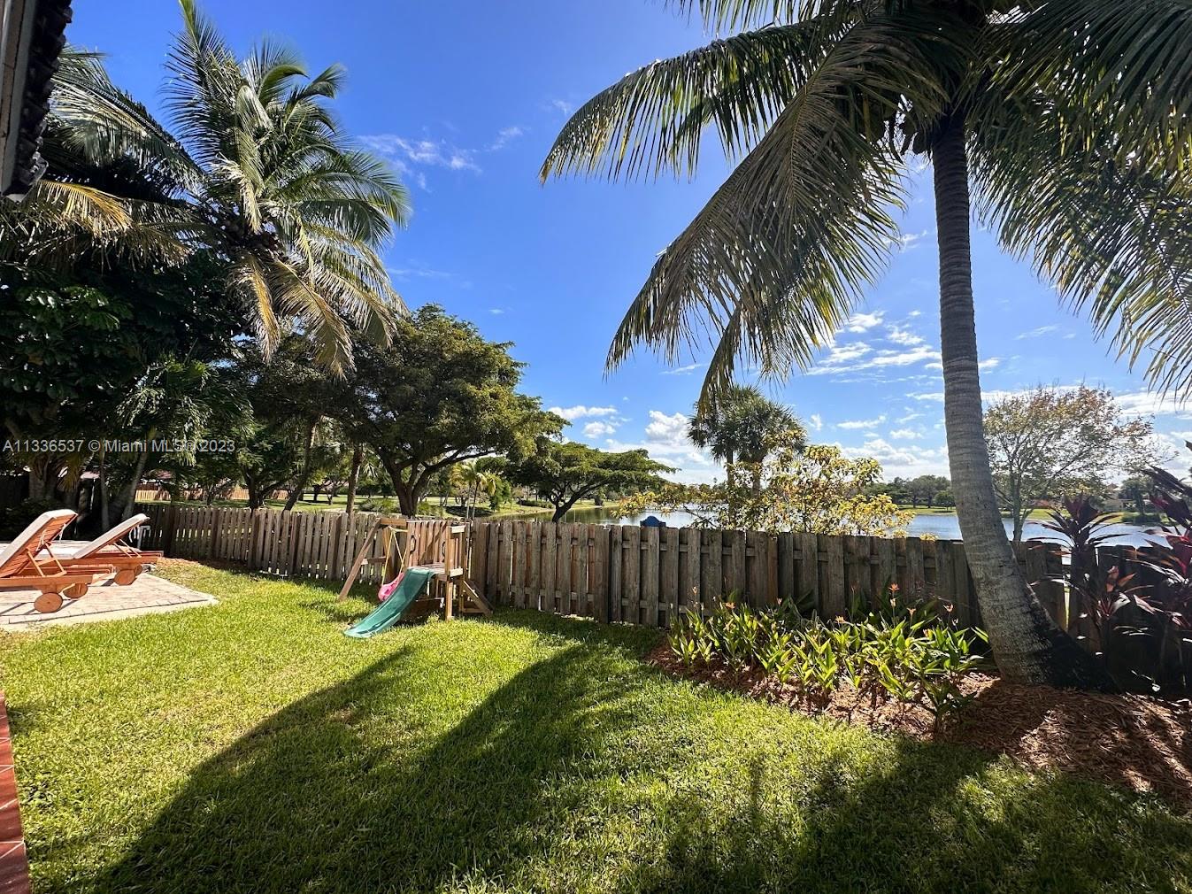 CHRISTINA AT THE HAMMOCKS - Residential
