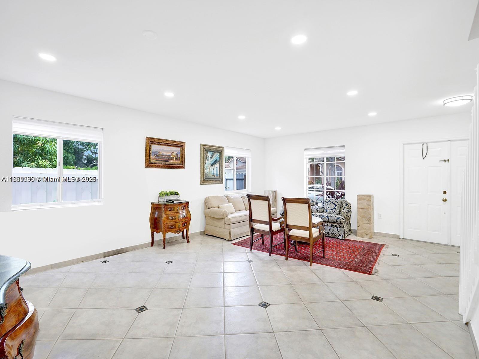 THE RESERVE AT DORAL - Residential Lease