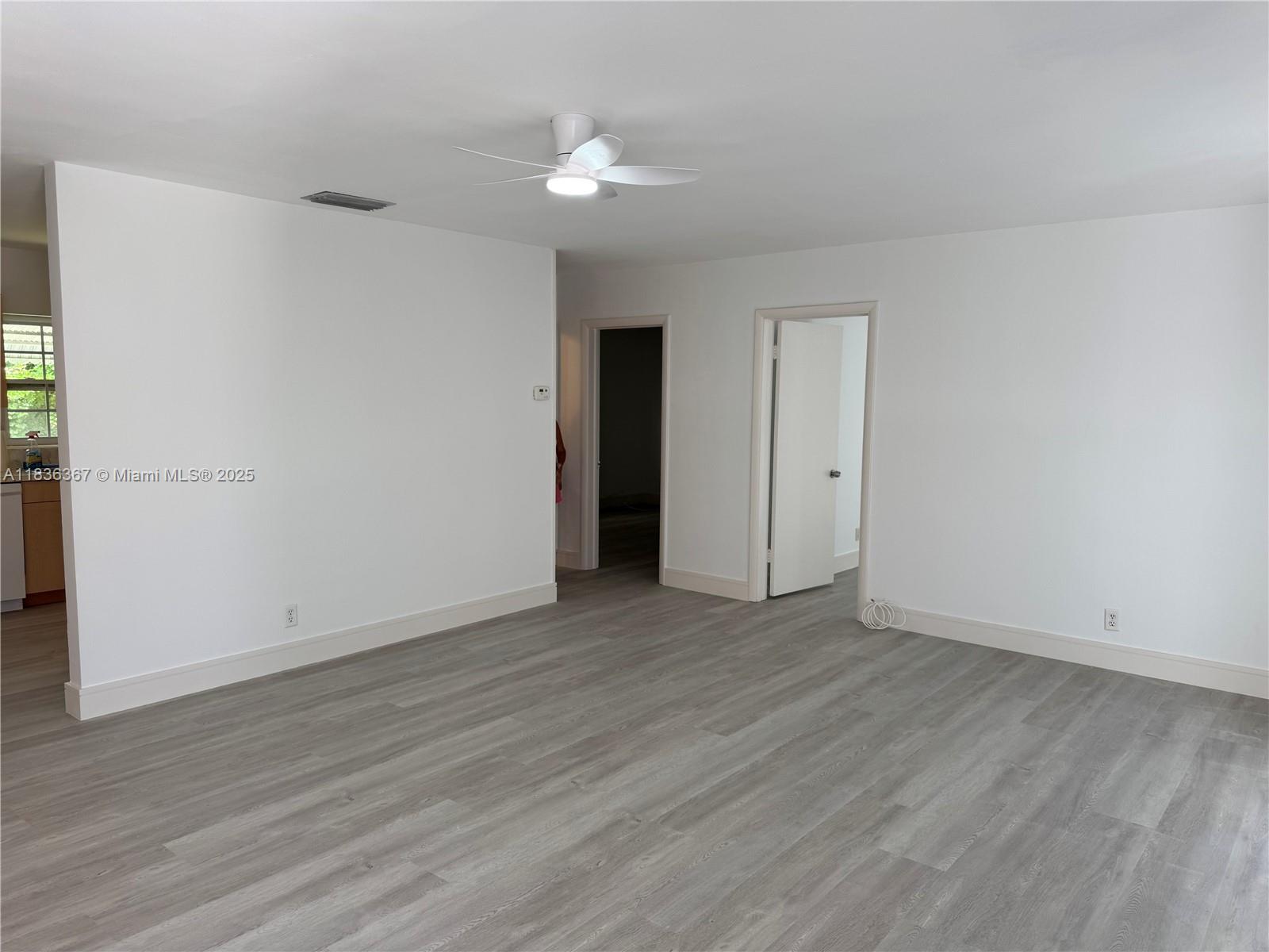 411 Northlake Ct A