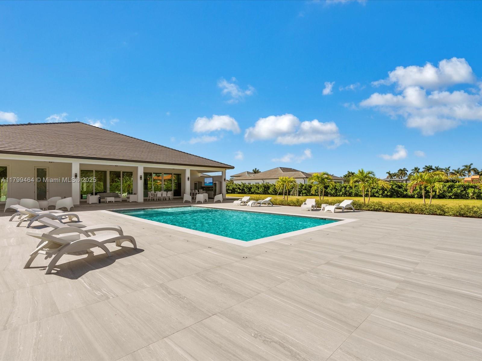 FLORIDA FRUIT LANDS CO SU - Residential