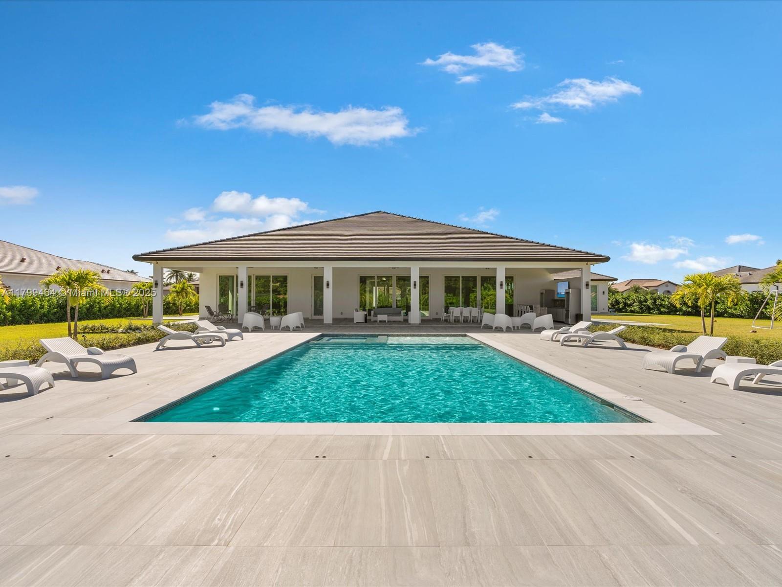 FLORIDA FRUIT LANDS CO SU - Residential