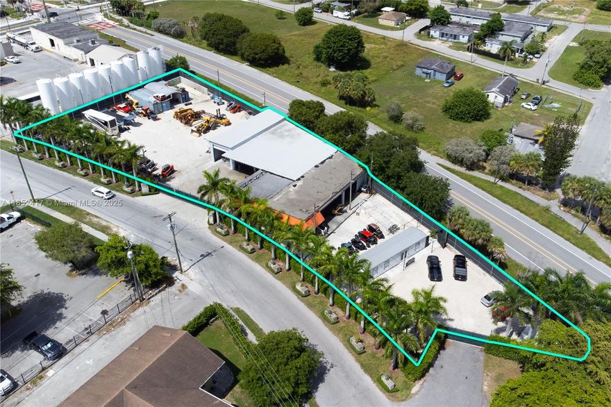 RARE OPPORTUNITY IN HOMESTEAD, FL!! OVER 1.07 AC WITH 3500 SQ.FT. BUILDING!! UNLOCK THE POTENTIAL OF THIS STRATEGICALLY LOCATED PROPERTY IN THE GROWING CITY OF HOMESTEAD. ZONED INDUSTRIAL, THIS SPACIOUS FACILITY OFFERS AN EXCEPTIONAL OPPORTUNITY FOR OWNERS-USERS, INVESTORS OR BUSINESS  EXPANSION IN A HIGH DEMAND AREA.  FENCED YARD WITH SECURE ACCESS, 2 ELECTRIC GATES, AMPLE SPACE FOR TRUCKS/ LOADING. LOCATED MINUTES AWAY FROM US-1 AND THE FLORIDA TURNPIKE, THIS SITE OFFERS ACCESS TO MAJOR TRANSPORTATION ACCESS. ESTABLISH YOUR OWN OPERATION OR SMART INVESTMENT IN A FAST GROWING AREA.

STRATIGICALLY LOCATED NEAR MAJOR  HOMESTEAD AIR RESERVE BASE, THIS PROPERTY ENSURES EXCELLENT ACCESSABLITY FOR LOGISTICS AND BUSINESS OPPERTUNITY.