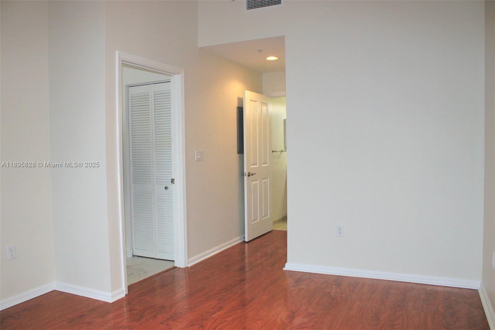 NURIVER LANDING CONDO - Residential Lease