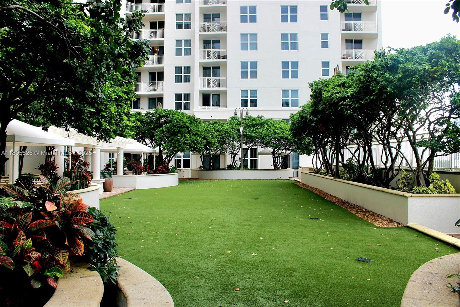 NURIVER LANDING CONDO - Residential Lease