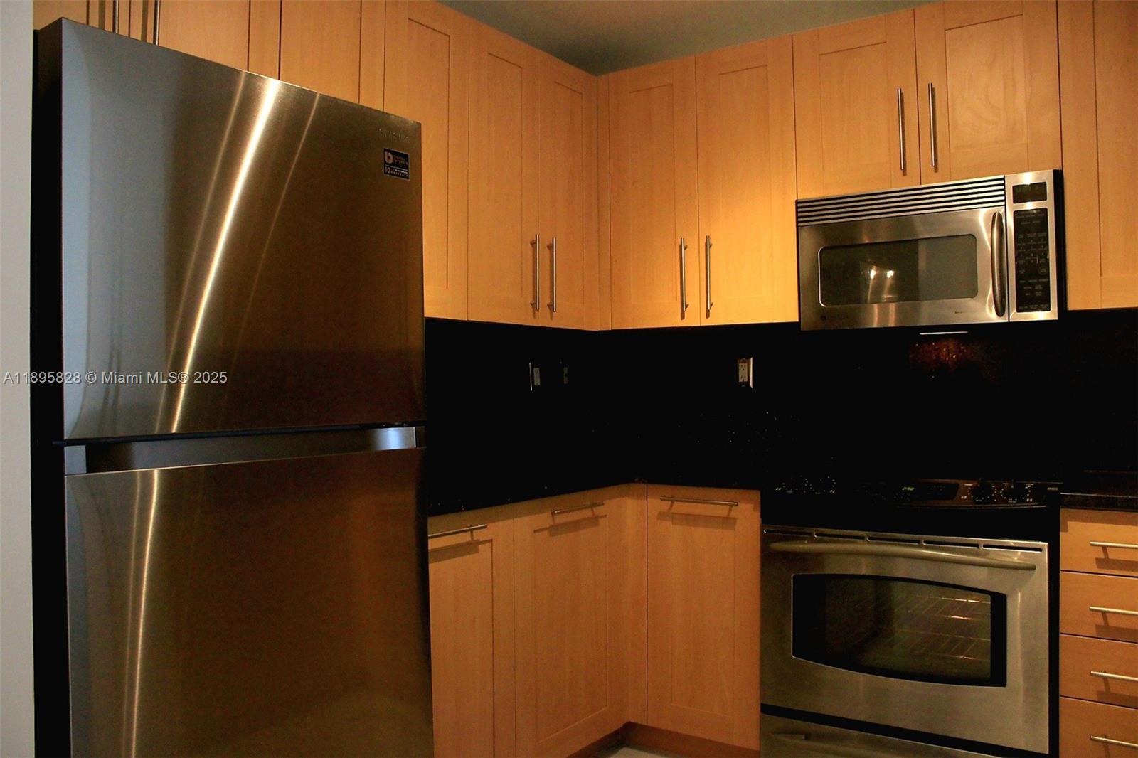 NURIVER LANDING CONDO - Residential Lease