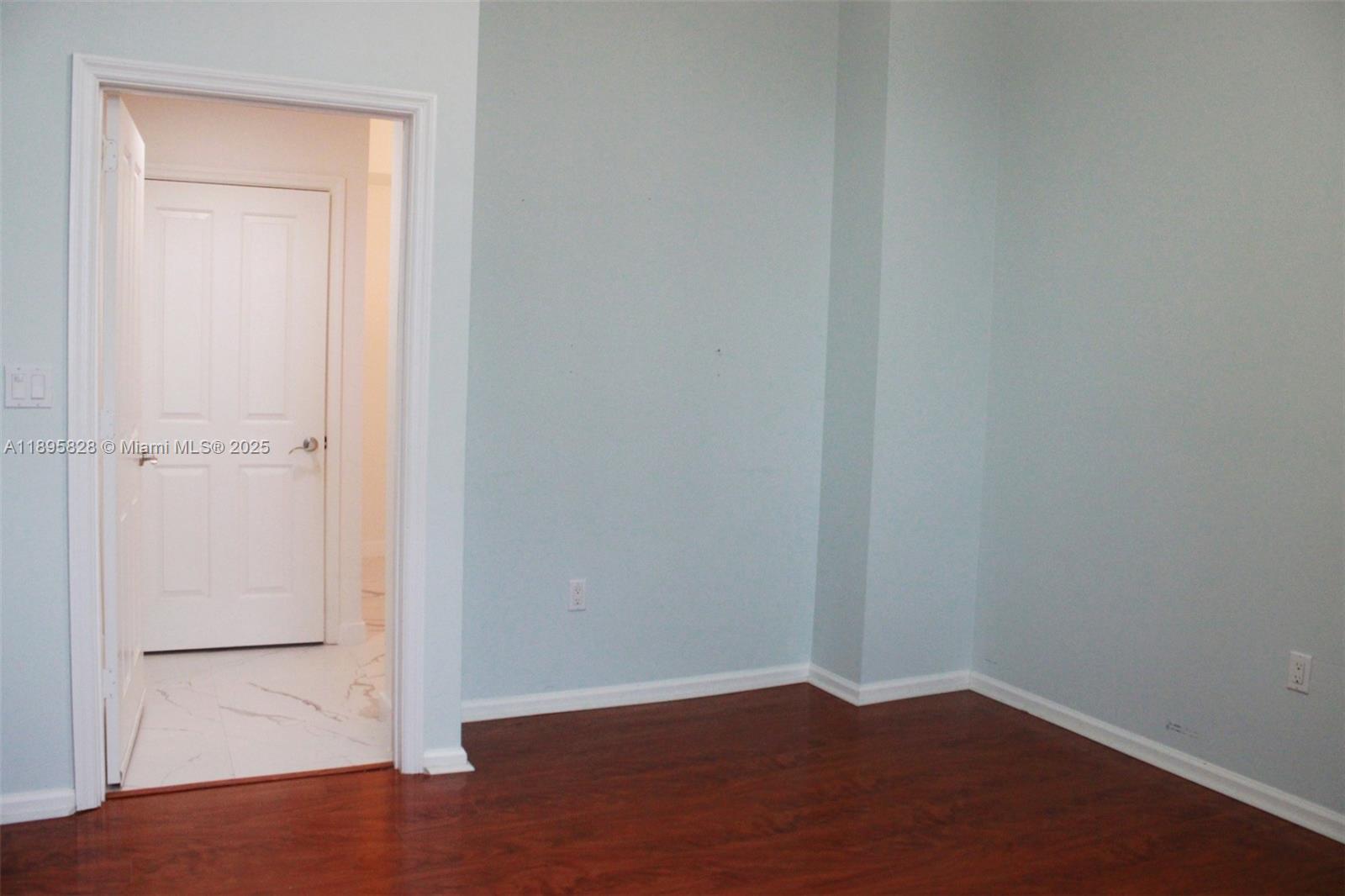 NURIVER LANDING CONDO - Residential Lease