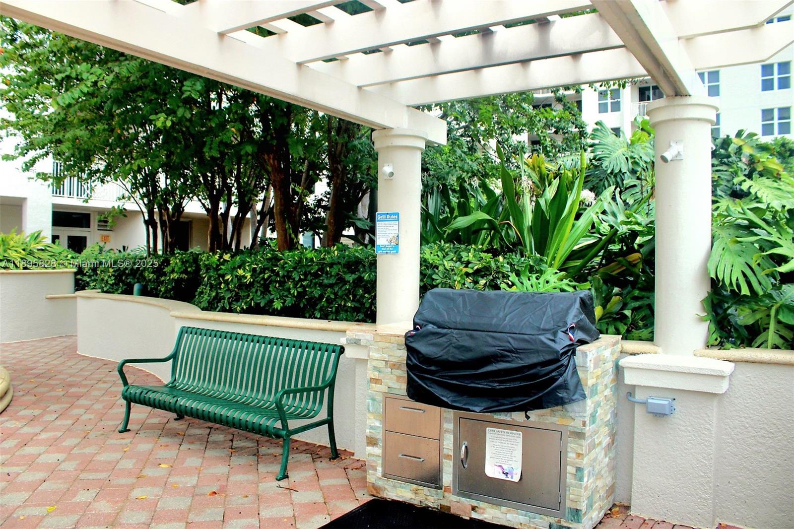 NURIVER LANDING CONDO - Residential Lease