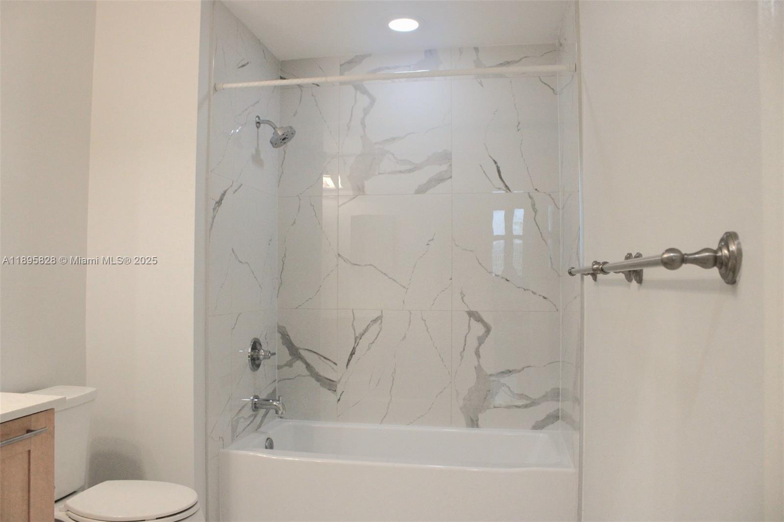 NURIVER LANDING CONDO - Residential Lease