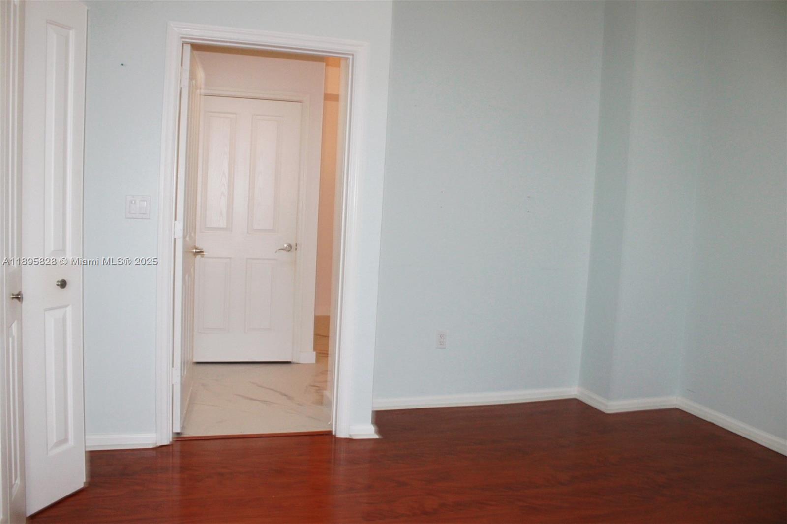 NURIVER LANDING CONDO - Residential Lease